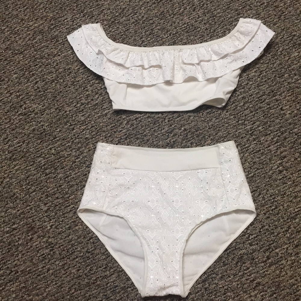 Jonathan Simkhai swim suit, brandnew without tags.